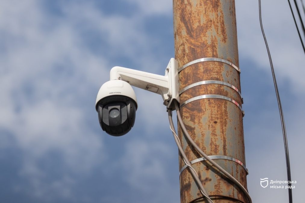 У Дніпрі розширюють мережу відеонагляду та впроваджують нові засоби контролю трафіку - 14.04.2026
