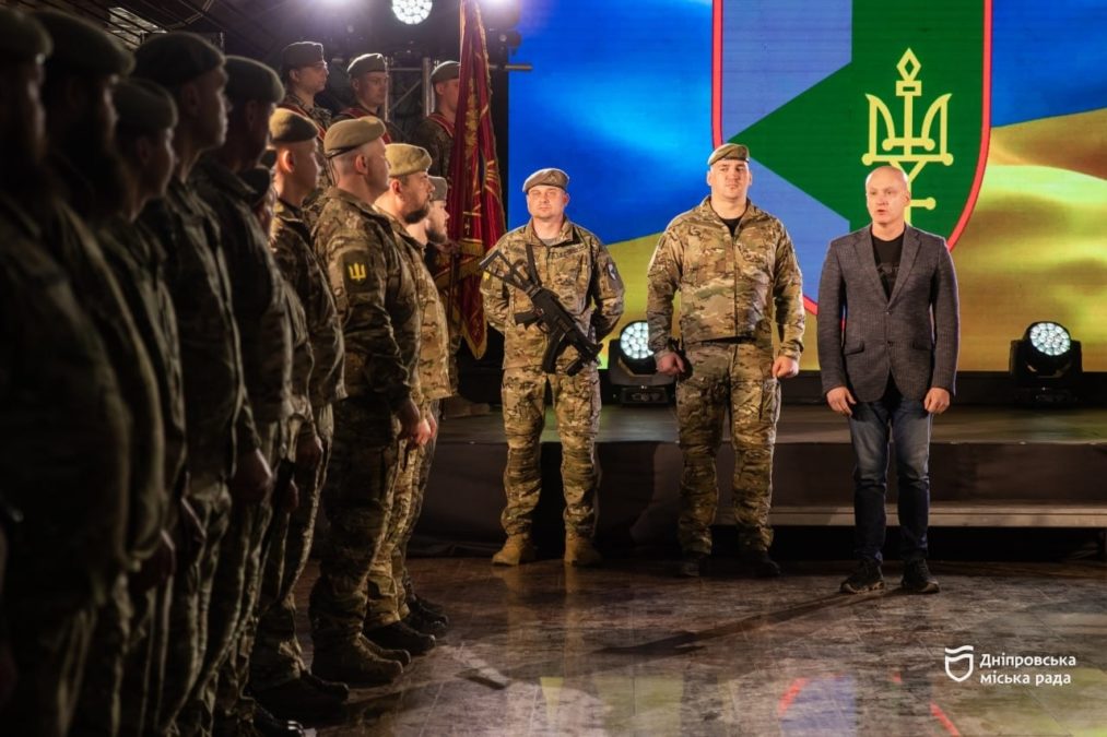 У Дніпрі відзначили річницю створення 91-го окремого протитанкового батальйону Сухопутних військ - 15 військовослужбовців нагородили медалями - 15.04.2026