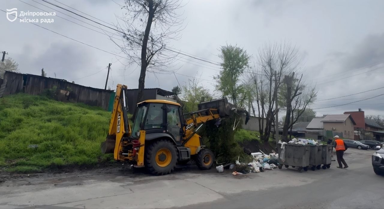#Чистий_Дніпро. Мегаполіс продовжують очищати від великогабаритного сміття - 21.04.2026