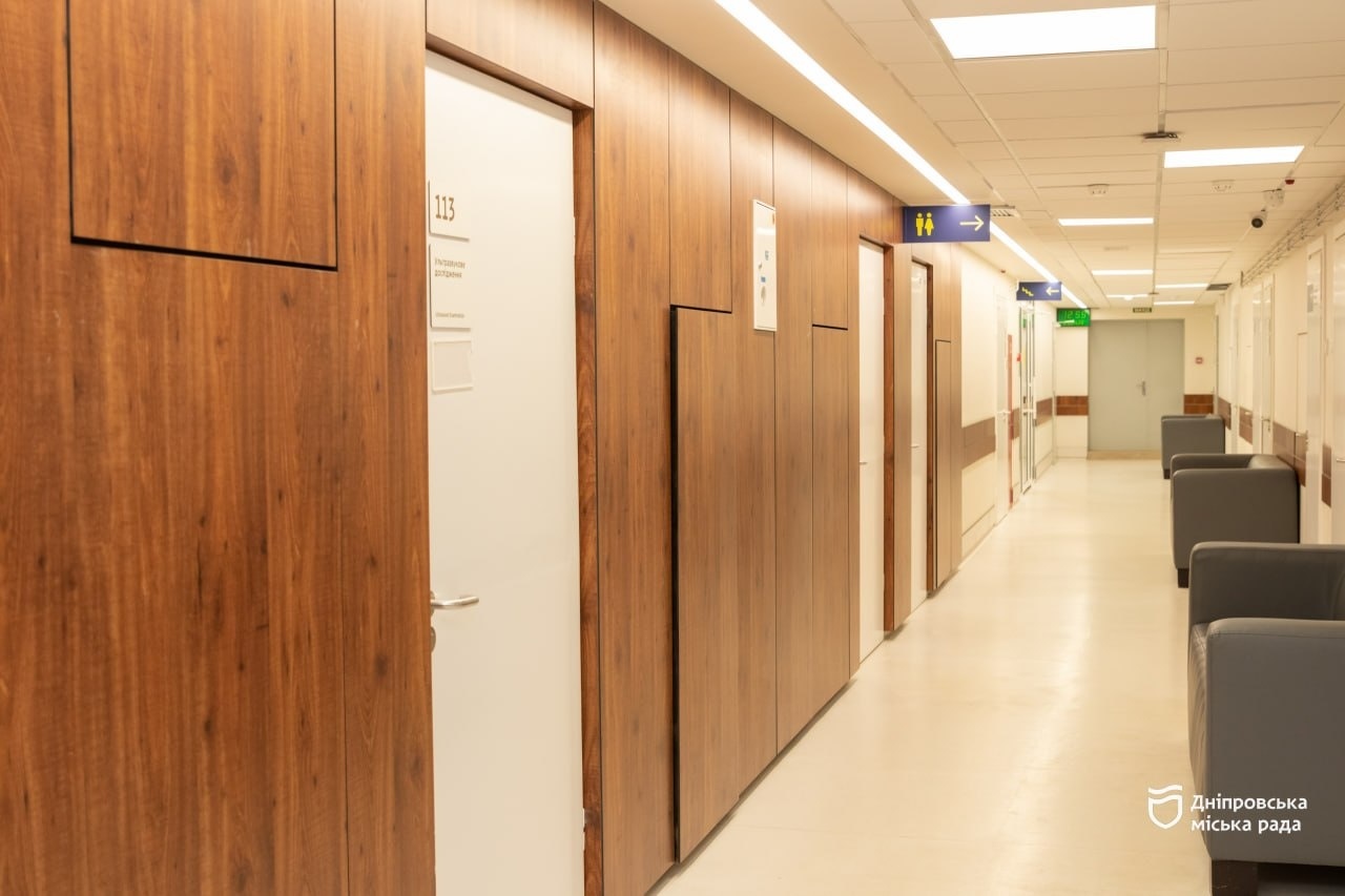 У Дніпрі завершився проєкт із модернізації одного з ключових лікувальних корпусів міста