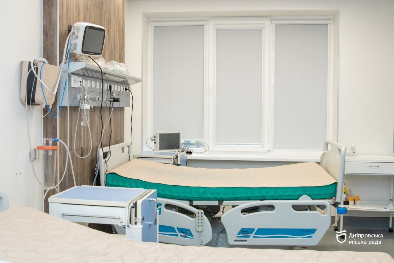 У Дніпрі завершився проєкт із модернізації одного з ключових лікувальних корпусів міста