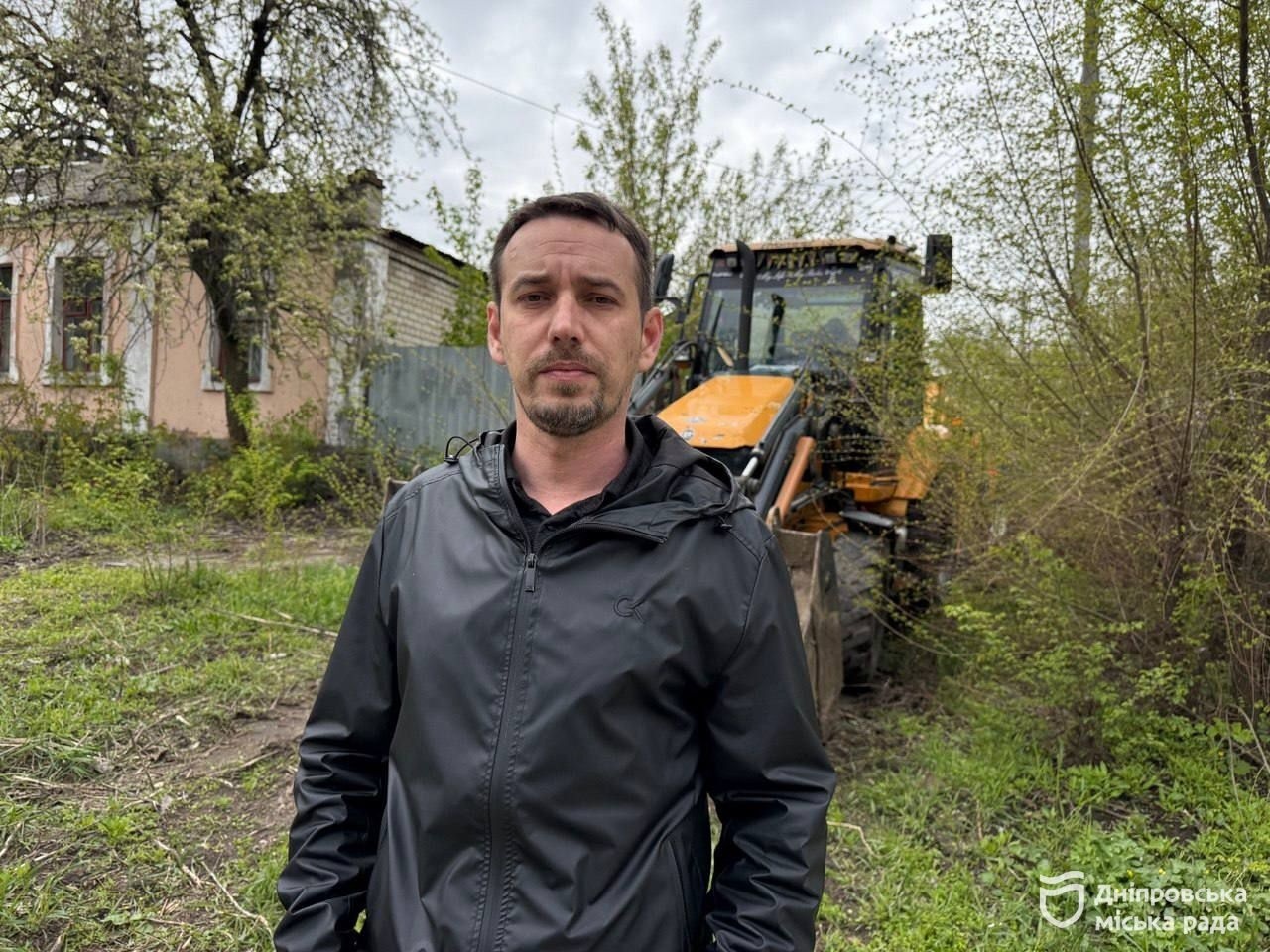 У Дніпрі ліквідовують аварії на водопровідних та каналізаційних мережах без відключення послуг - 25.04.2026