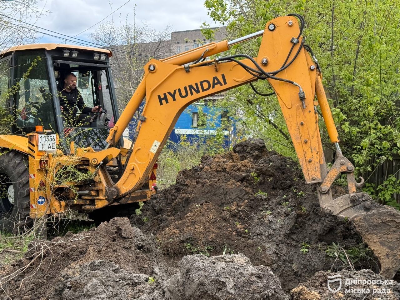 У Дніпрі ліквідовують аварії на водопровідних та каналізаційних мережах без відключення послуг - 25.04.2026