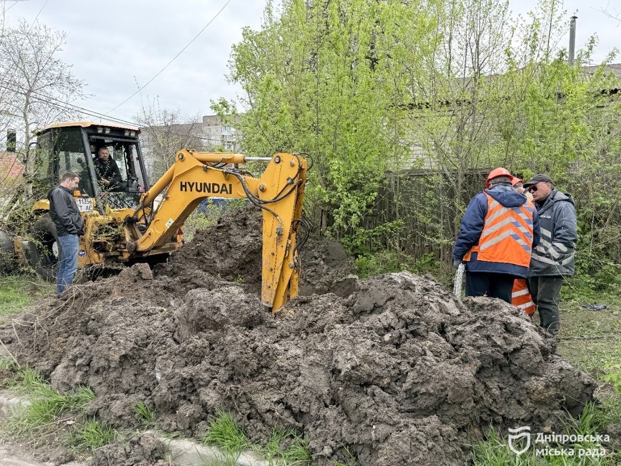 У Дніпрі ліквідовують аварії на водопровідних та каналізаційних мережах без відключення послуг - 25.04.2026