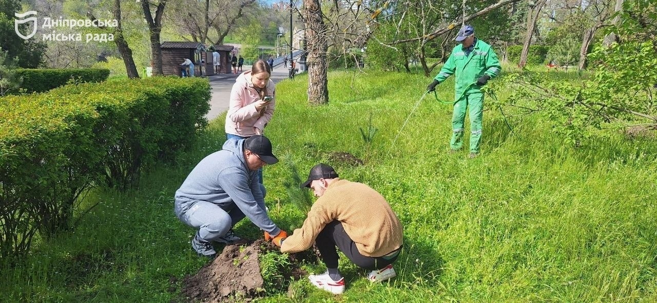 #Дніпро_квітучий: на Монастирському острові висадили дерева - 25.04.2026