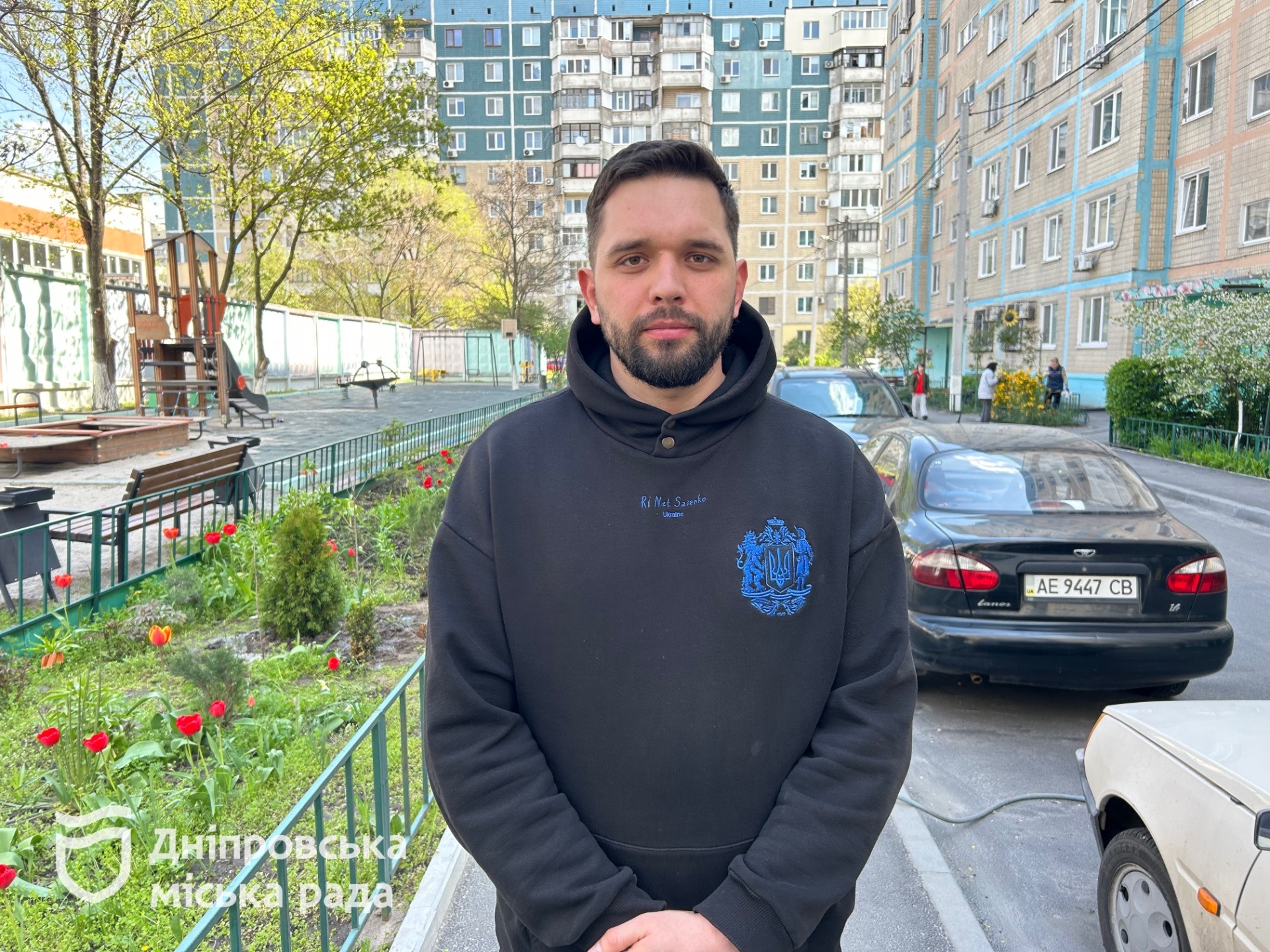 #Чистий_Дніпро: мешканці висадили понад 450 рослин у дворах міста - 26.04.2026