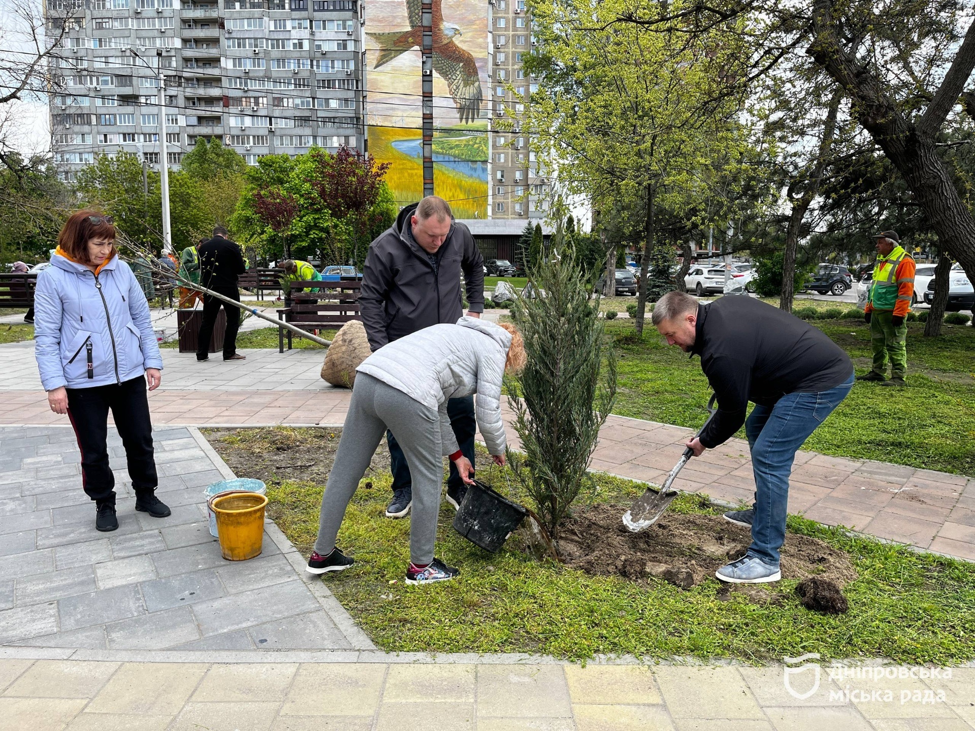 У Дніпрі тривають весняні толоки в межах ініціативи мера Філатова