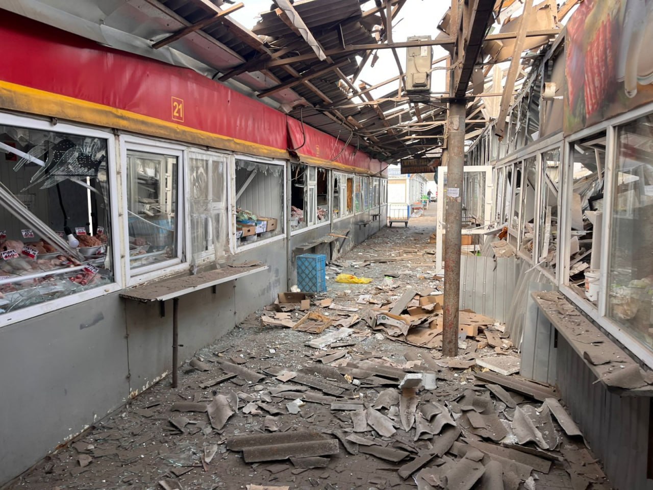 Удар по Нікополю: 5 загиблих, 19 поранених, серед них дитина