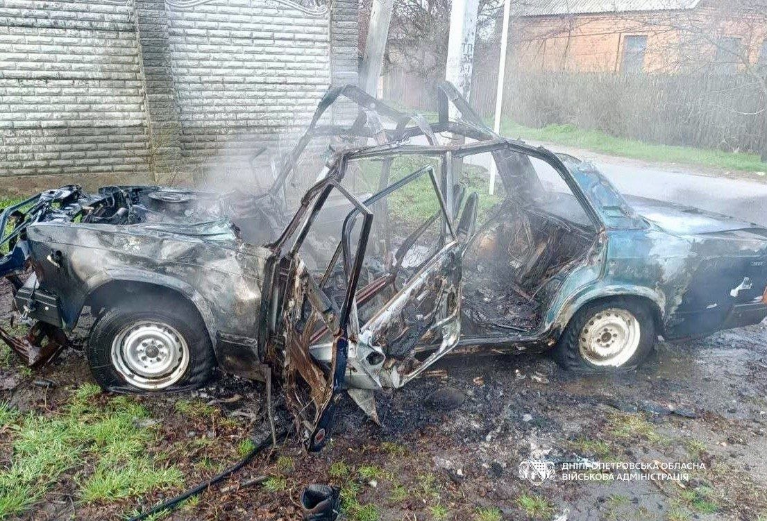 Троє постраждалих у Нікополі після ворожої атаки дроном - 01.04.2026