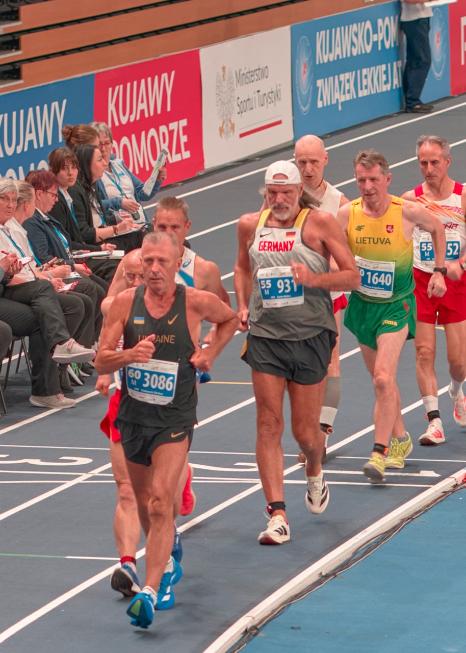 Троє легкоатлетів з Дніпра здобули п’ять медалей на чемпіонаті Європи Мастерс у Польщ - 01.04.2026