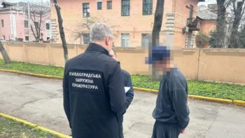 У Павлограді молодик на швидкості влетів у людей і втік — постраждала 19-річна дівчина - 3.04.2026