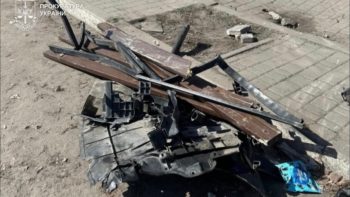 У Павлограді молодик на швидкості влетів у людей і втік — постраждала 19-річна дівчина - 3.04.2026