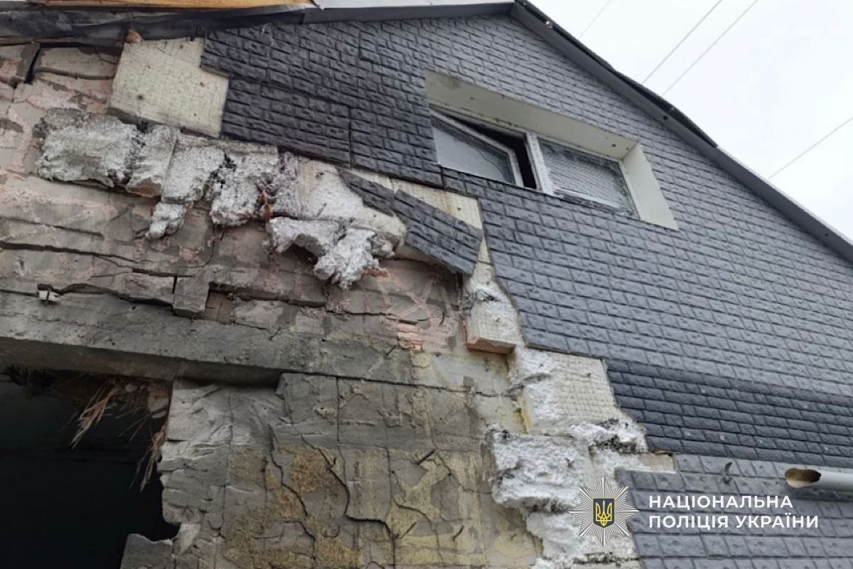 У переддень Великодня російські війська завдали майже півтори сотні ударів по Дніпропетровщині – є постраждалі - 12.04.2026