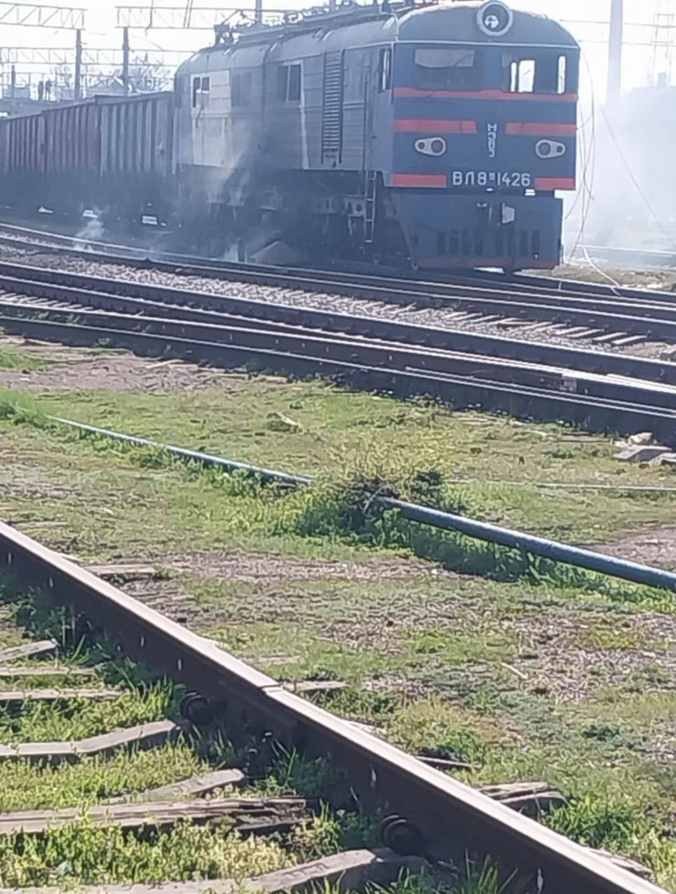 Окупанти поновили атаки на залізницю: на Дніпропетровщині ворог ударив біля поїзда з пасажирами - 13.04.2026 Окупанти поновили атаки на залізницю: на Дніпропетровщині ворог ударив біля поїзда з пасажирами - 13.04.2026