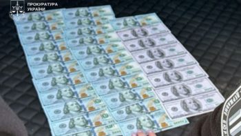 Патрульна у Кривому Розі обіцяла за $3 тис. «вирішити питання» щодо фіктивного поновлення на службі військового СЗЧ - 20.04.2026