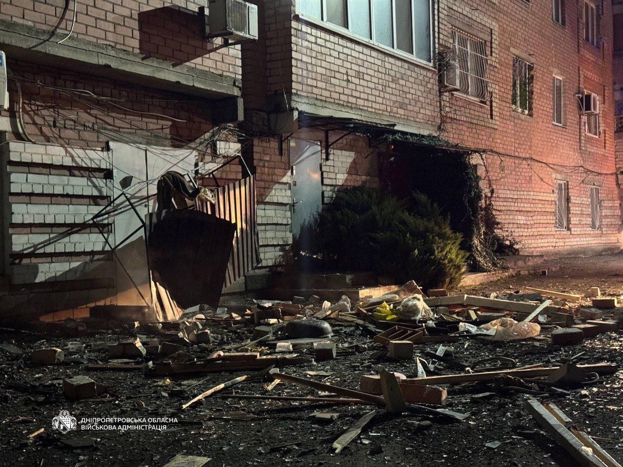 Двоє загиблих і 10 поранених: ворог понад 20 разів атакував Дніпро та область