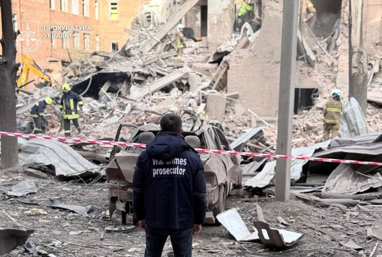 Дніпро під масованими ударами: вже п’ятеро загиблих, понад 30 постраждалих