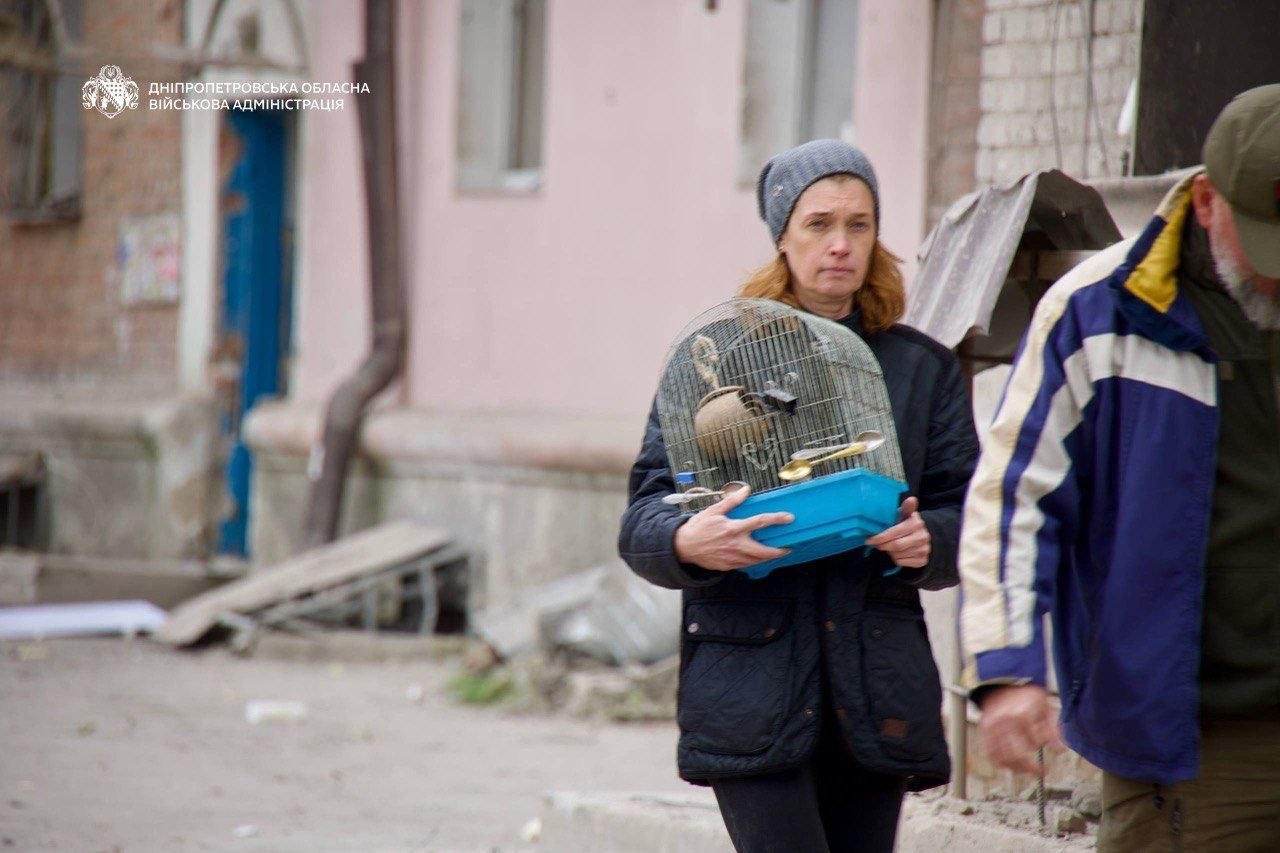 росіяни 20 годин атакували Дніпро ракетами і дронами: загинули 6 людей, 47 – поранені - 25.04.2026