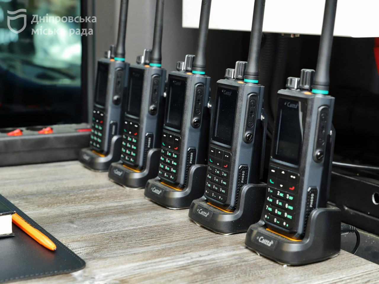 Філатов показав «автобус-штаб» у Дніпрі та розповів про ліквідацію наслідків атак