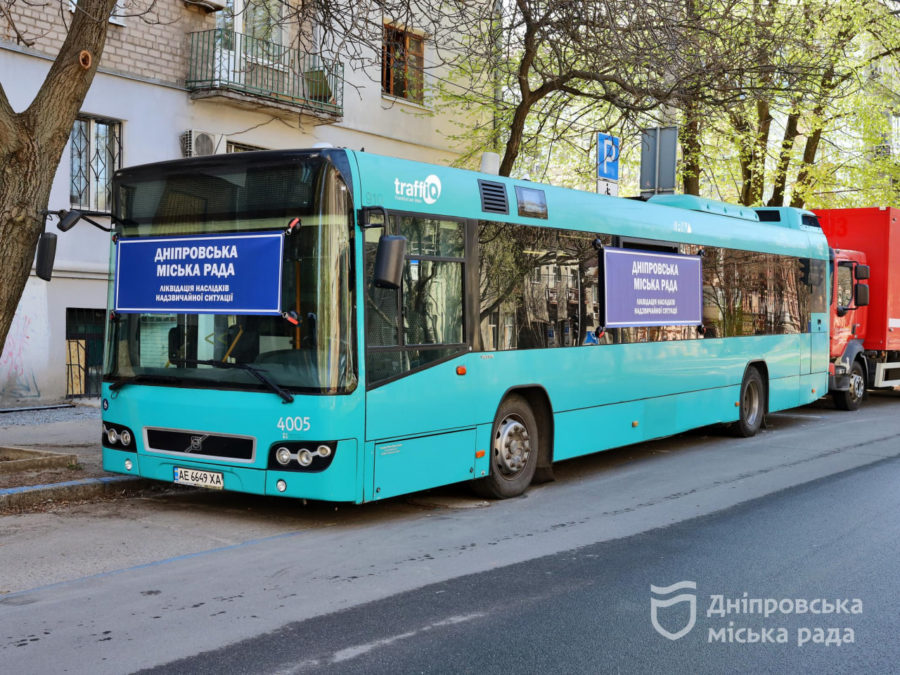 Філатов показав «автобус-штаб» у Дніпрі та розповів про ліквідацію наслідків атак