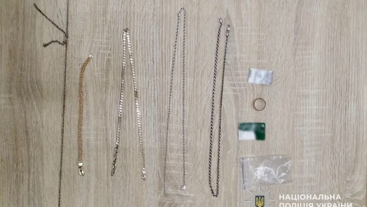 у Дніпрі затримали крадія, який обікрав пацієнтку лікарні на Тополі