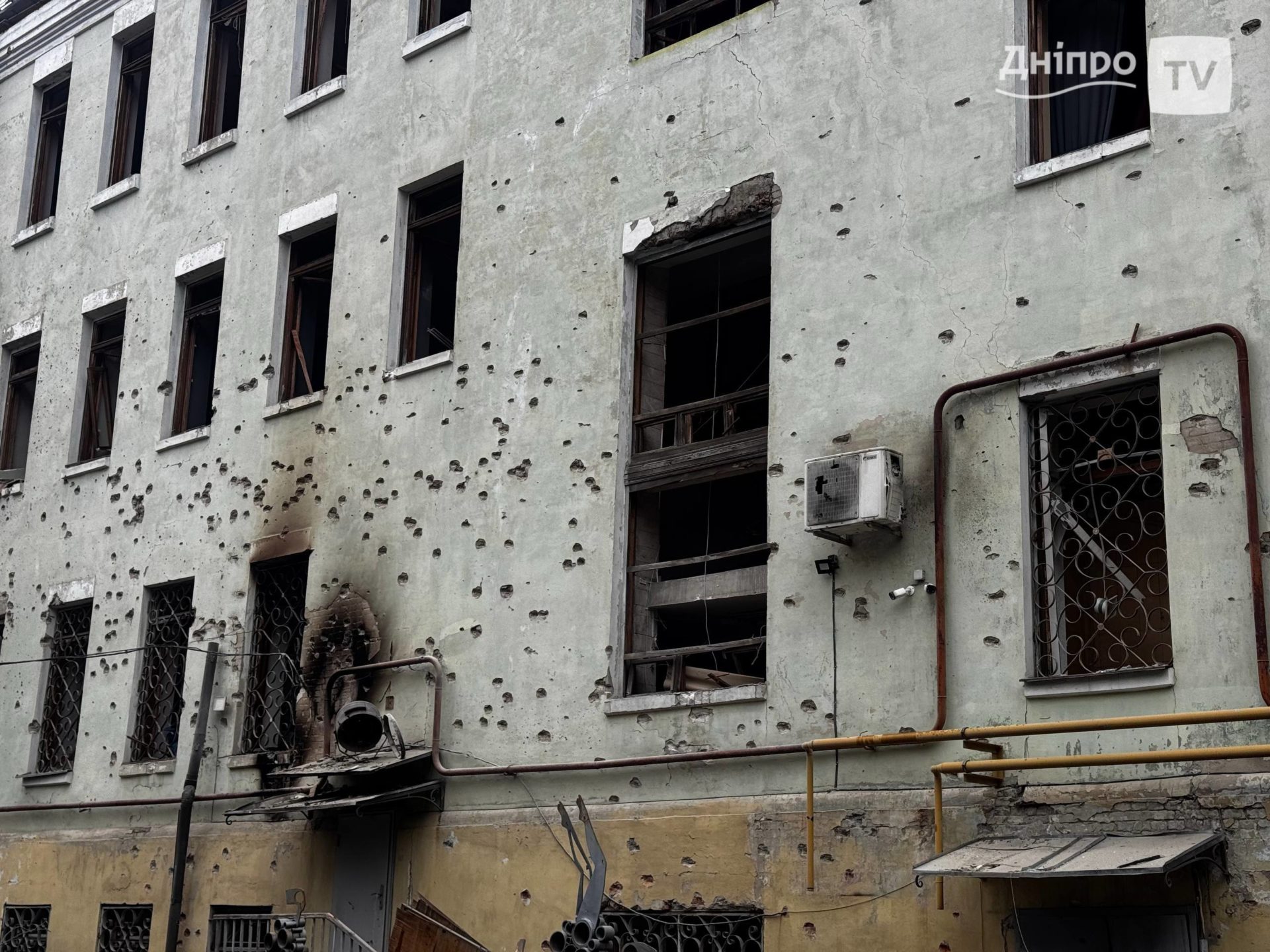 Наслідки нічної атаки на Дніпро: зруйновані будинки, заклади та інфраструктура - 16.04.2026