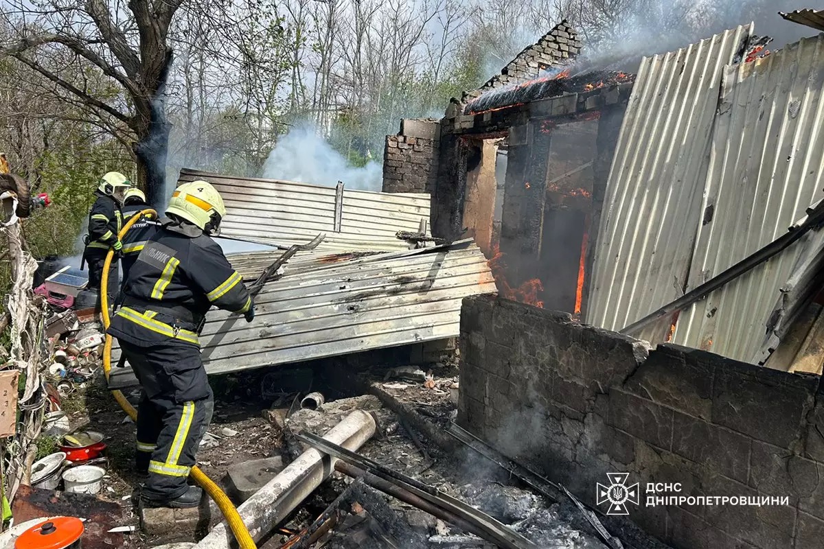 У Дніпрі загорівся дачний будинок: постраждав 53-річний чоловік - 27.04.2026