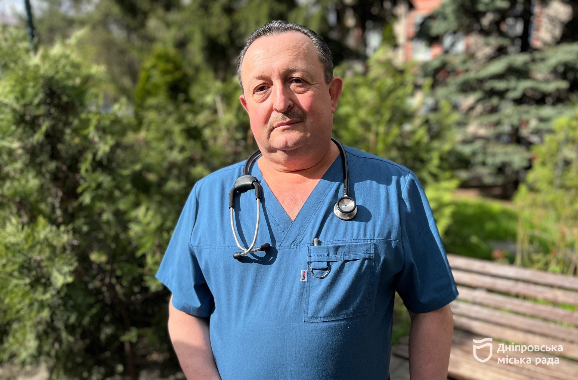 До міських лікарень звернулись 11 осіб внаслідок ворожої атаки, з них 8 —госпіталізовано - 14.04.2026