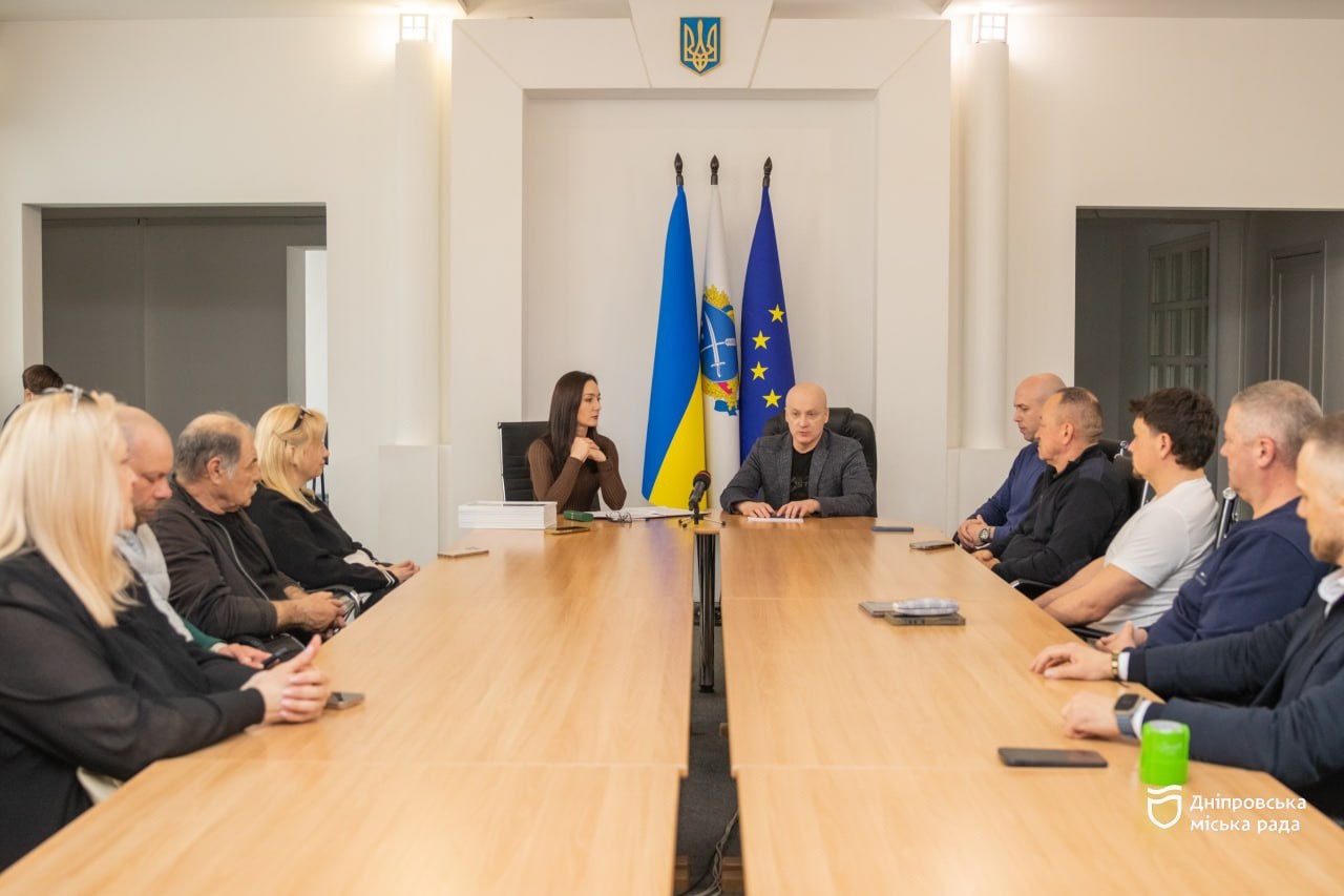 «Це реальний інструмент, який дозволяє втілювати навіть найамбітніші рішення для фронту», - переможці конкурсу на співфінансування проєктів на допомогу силам безпеки і оборони України у Дніпрі - 02.04.2026