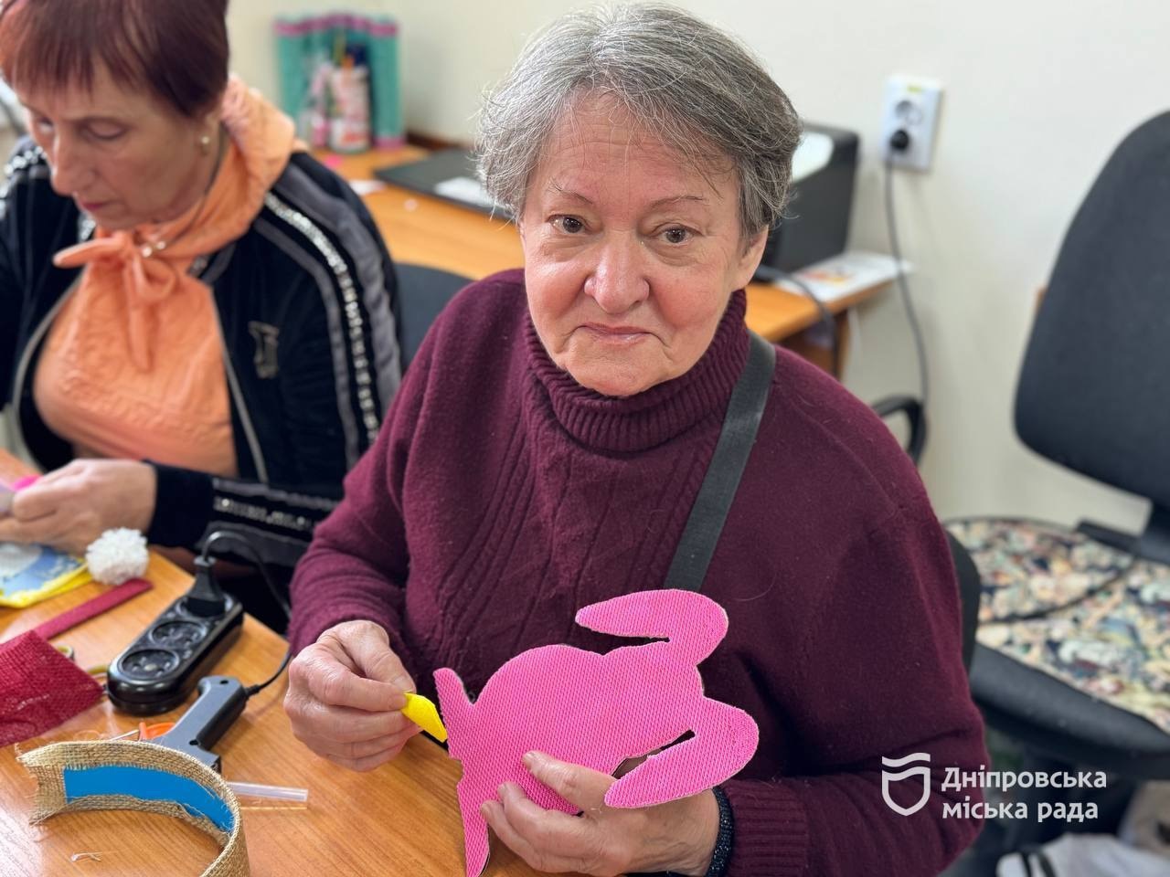 «Приємно робити такі речі до Великодня – можна подарувати їх рідним або залишити на згадку», — підопічна терцентру у Дніпрі про майстер-клас - 09.04.2026
