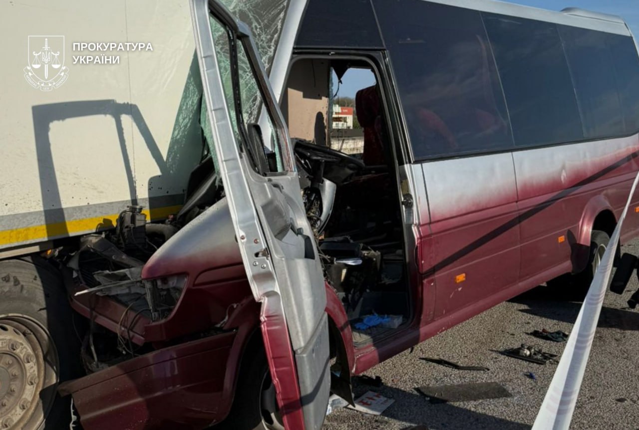 Водію автобуса повідомили про підозру після смертельної ДТП у Дніпрі - 01.05.2026