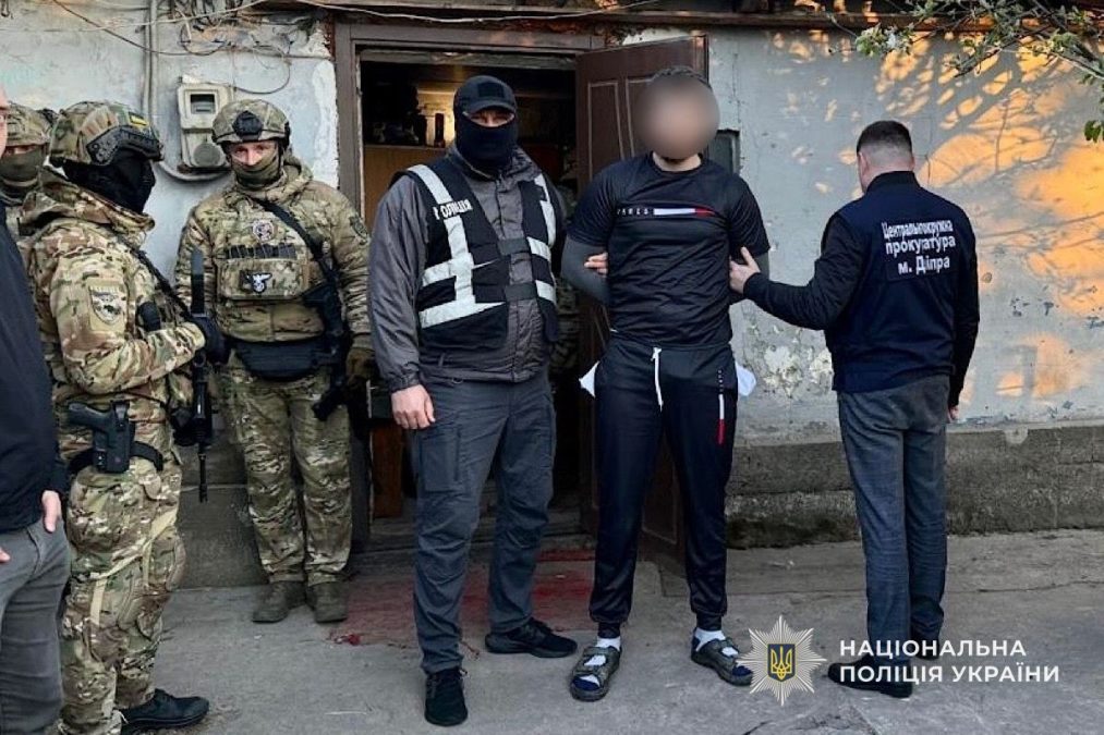 Задушив знайому та скинув тіло у колектор: поліція затримала вбивцю у Дніпрі - 5.05.2026