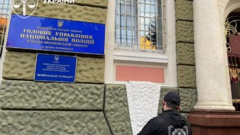 Прикривали "порноофіси": затримано керівництво трьох обласних управлінь Нацполіції
