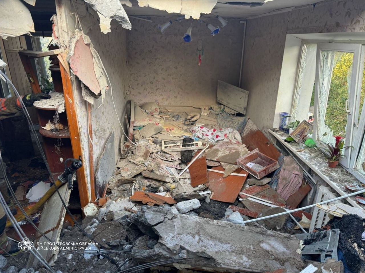 Четверо людей постраждали: 15 разів ворог атакував п'ять районів Дніпропетровщини – 21.05.2026