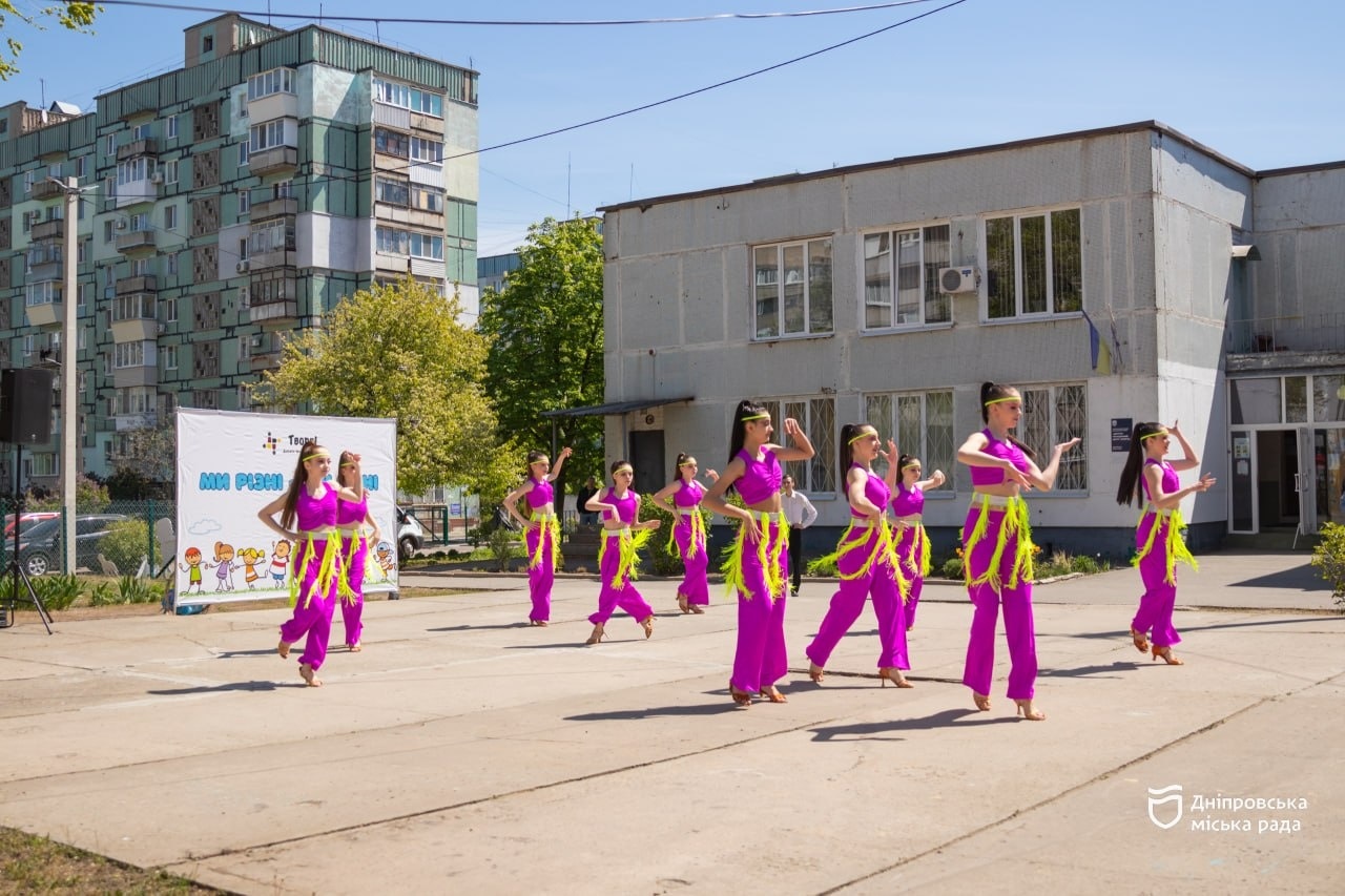 У Дніпрі діти з особливими освітніми потребами стали зірками інклюзивного фестивалю