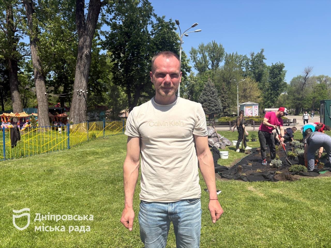 #Дніпро_квітучий. Гортензії, лаванда та ялівці. У парку Глоби висадили нову ландшафтну клумбу - 07.05.2026