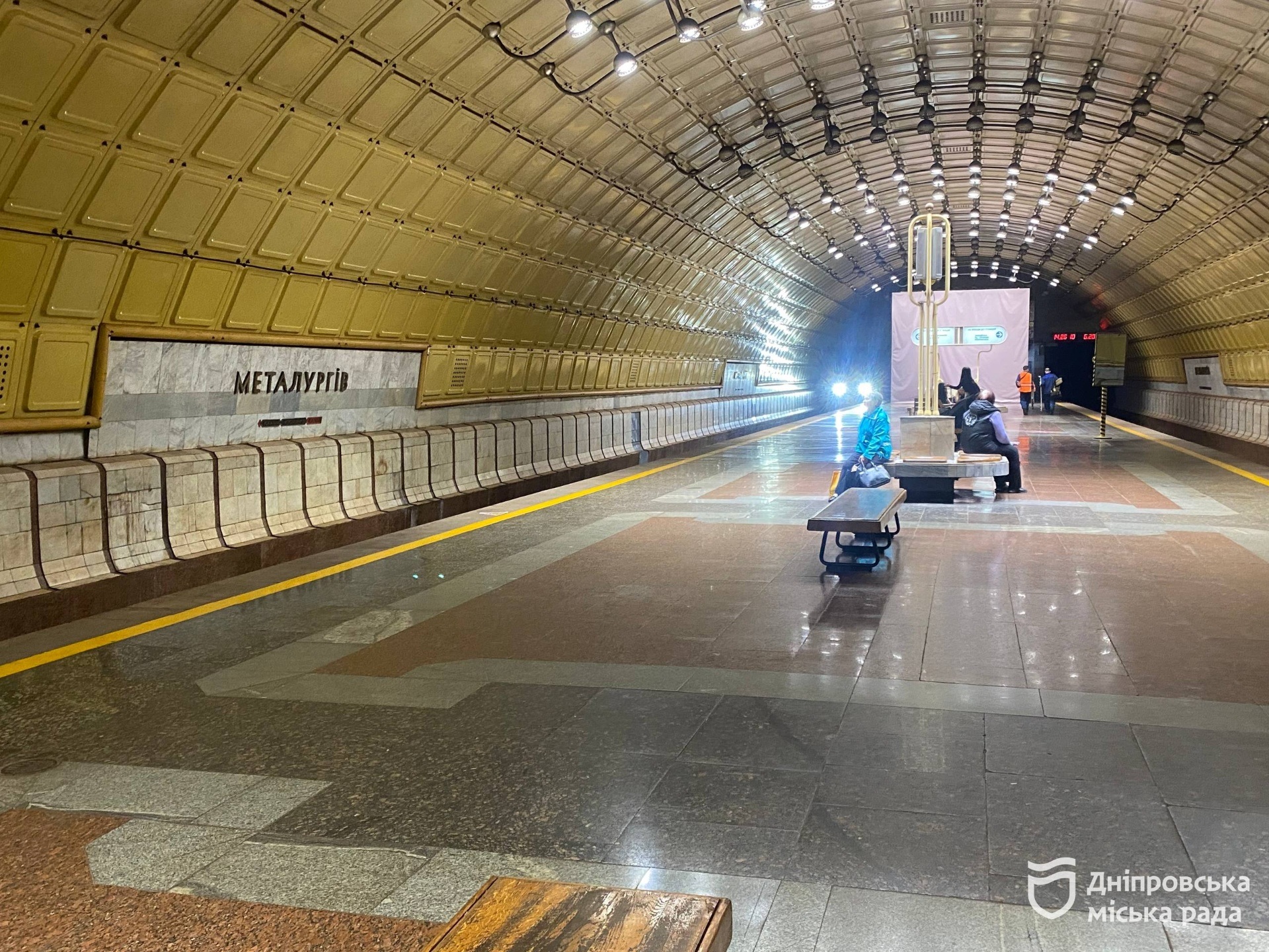 Задля безпеки містян: у Дніпрі на станції метро «Металургів» триває капітальний ремонт ескалатора - 11.05.2026 