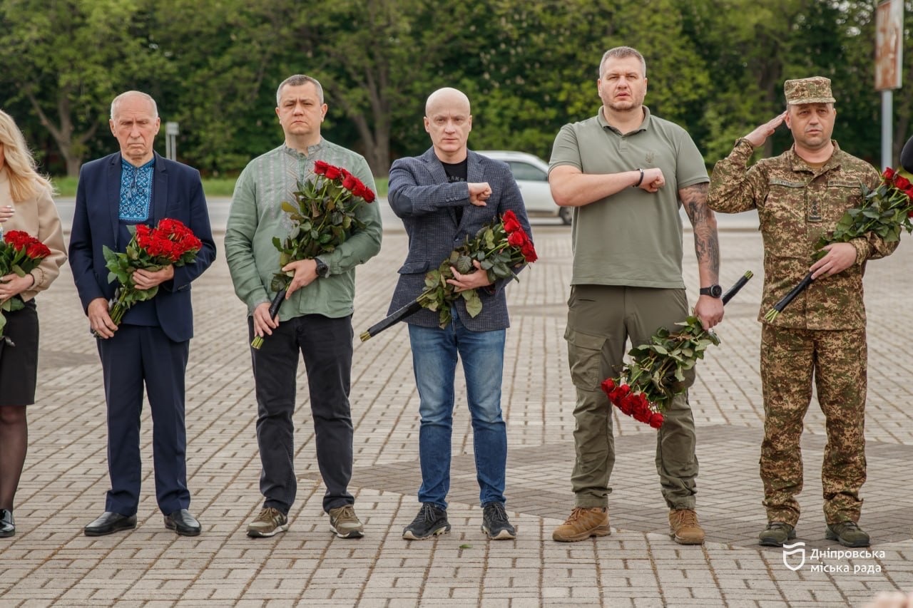 День пам’яті: у Дніпрі поклали квіти до Меморіалу жертвам репресій - 17.05.2026