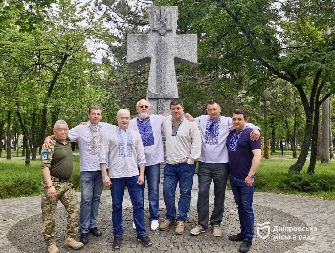 У Дніпрі відзначили День вишиванки