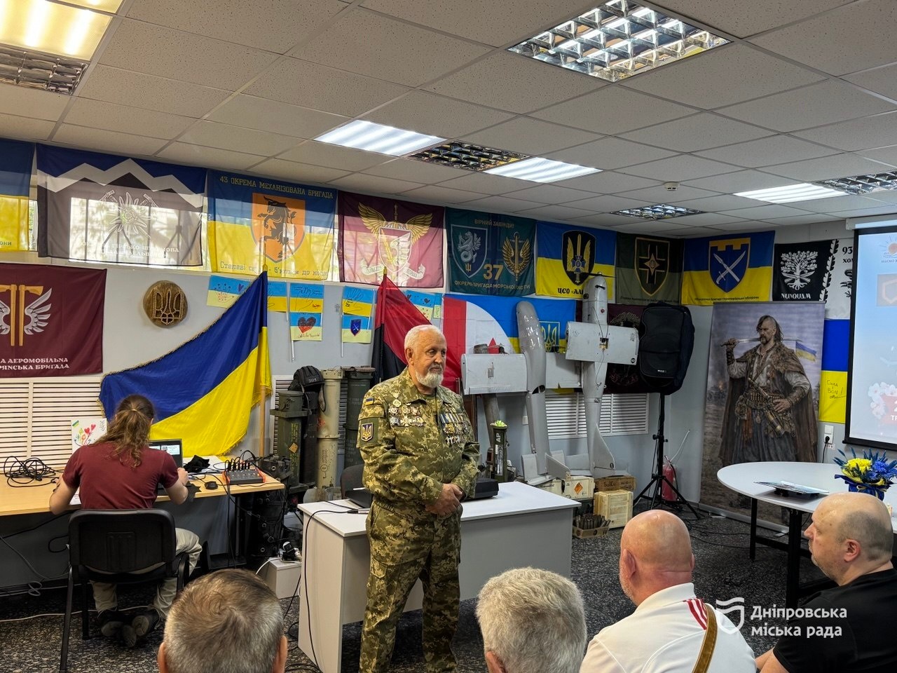 У Дніпрі до Дня Героїв провели захід пам’яті полеглих захисників України