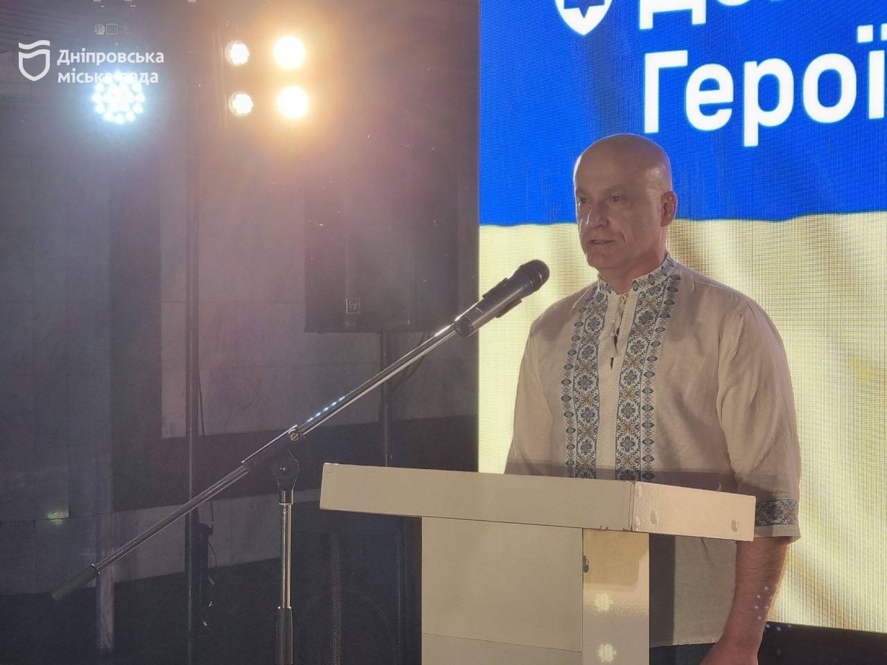 «Для Дніпра - це велика честь підтримувати полк «Скеля» та бути для нього домівкою», – заступник міського голови під час урочистостей до Дня Героїв - 23.05.2026