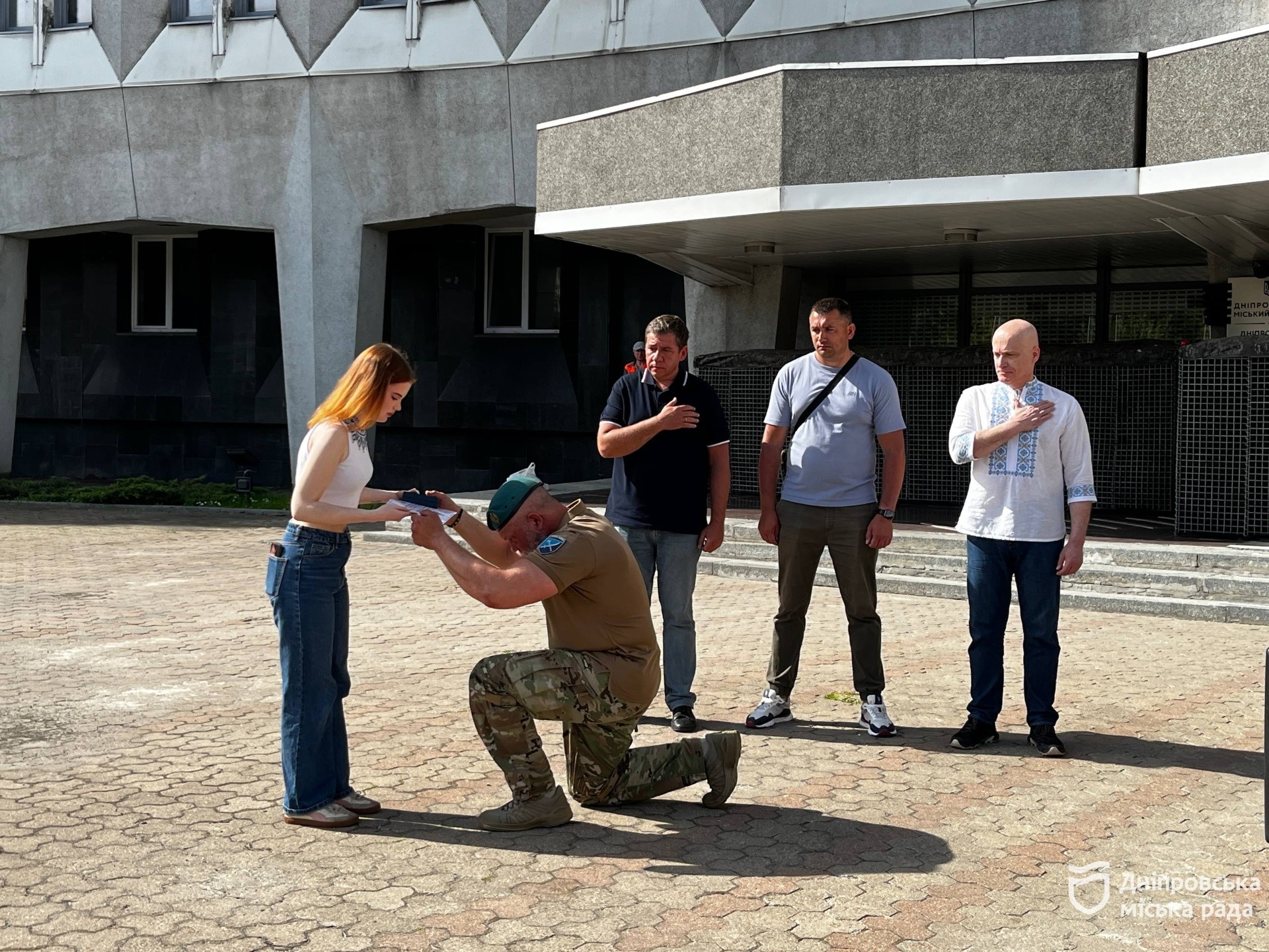 У Дніпрі до Дня морської піхоти підняли прапор Морської піхоти України