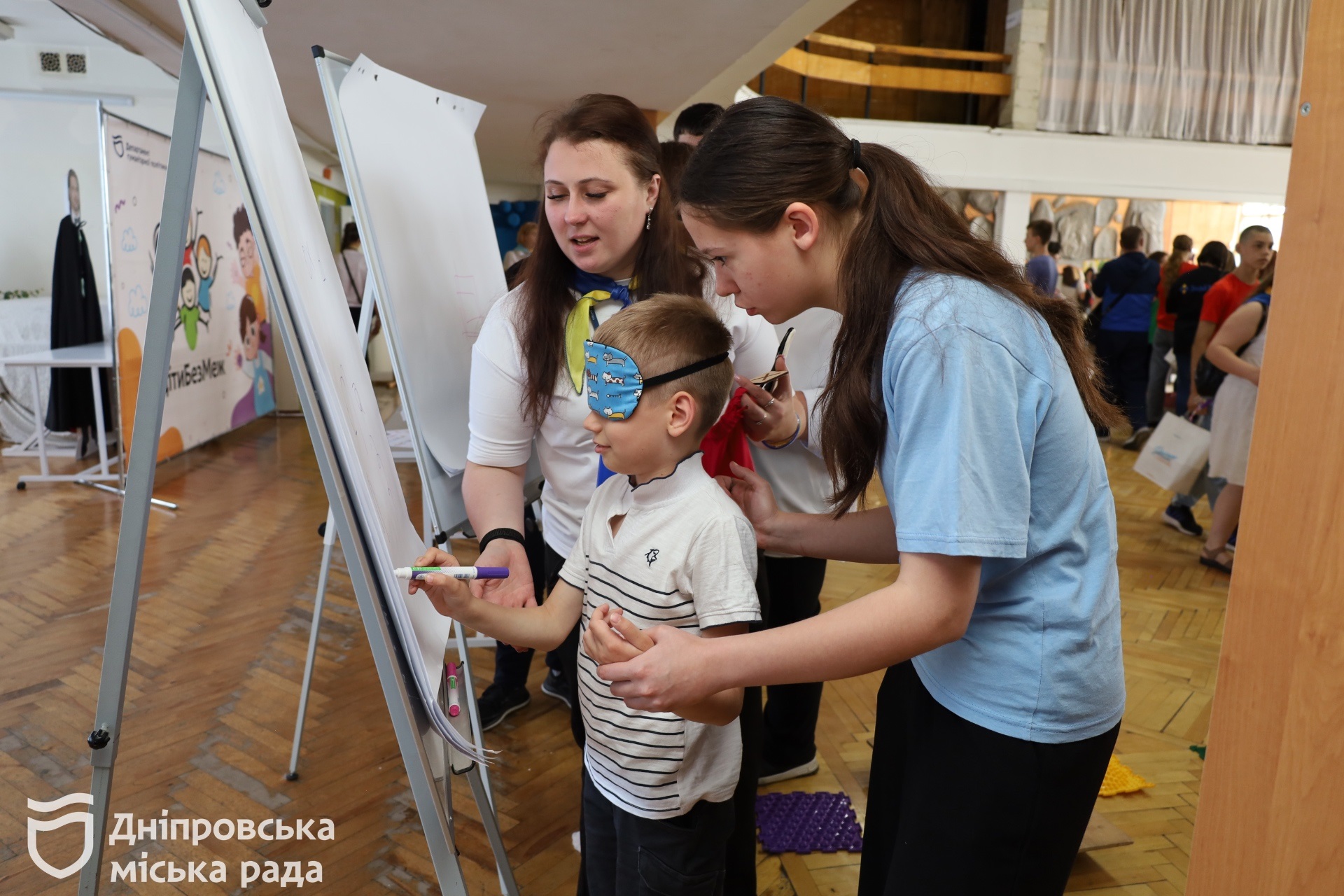 Інтерактивні локації та майстер-класи: у Дніпрі пройшов освітній фестиваль «ПРОмісто успішних ідей»