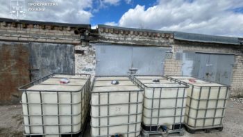 У Дніпрі ліквідовано цех із виробництва фальсифікованого алкоголю — вилучено продукції на 4 млн грн - 5.05.2026