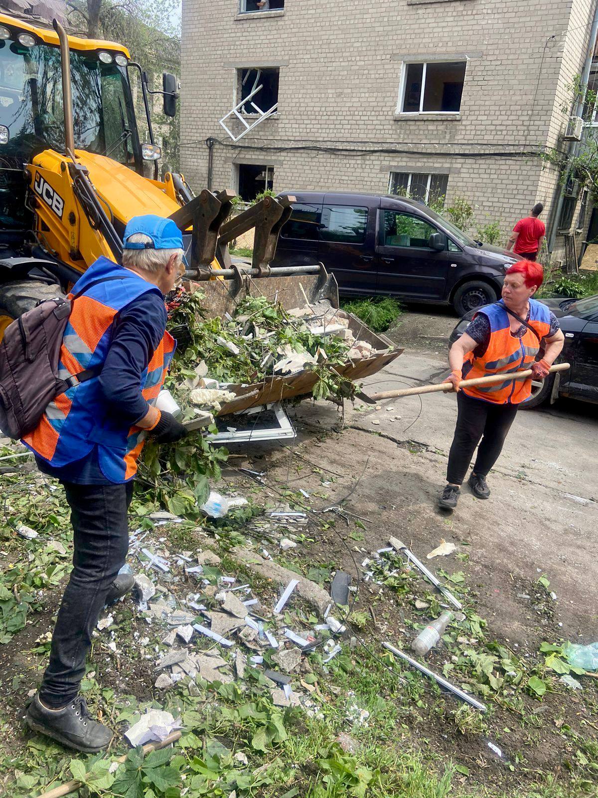 Борис Філатов розповів про наслідки нічного обстрілу Дніпра та стан постраждалих - 18.05.2026