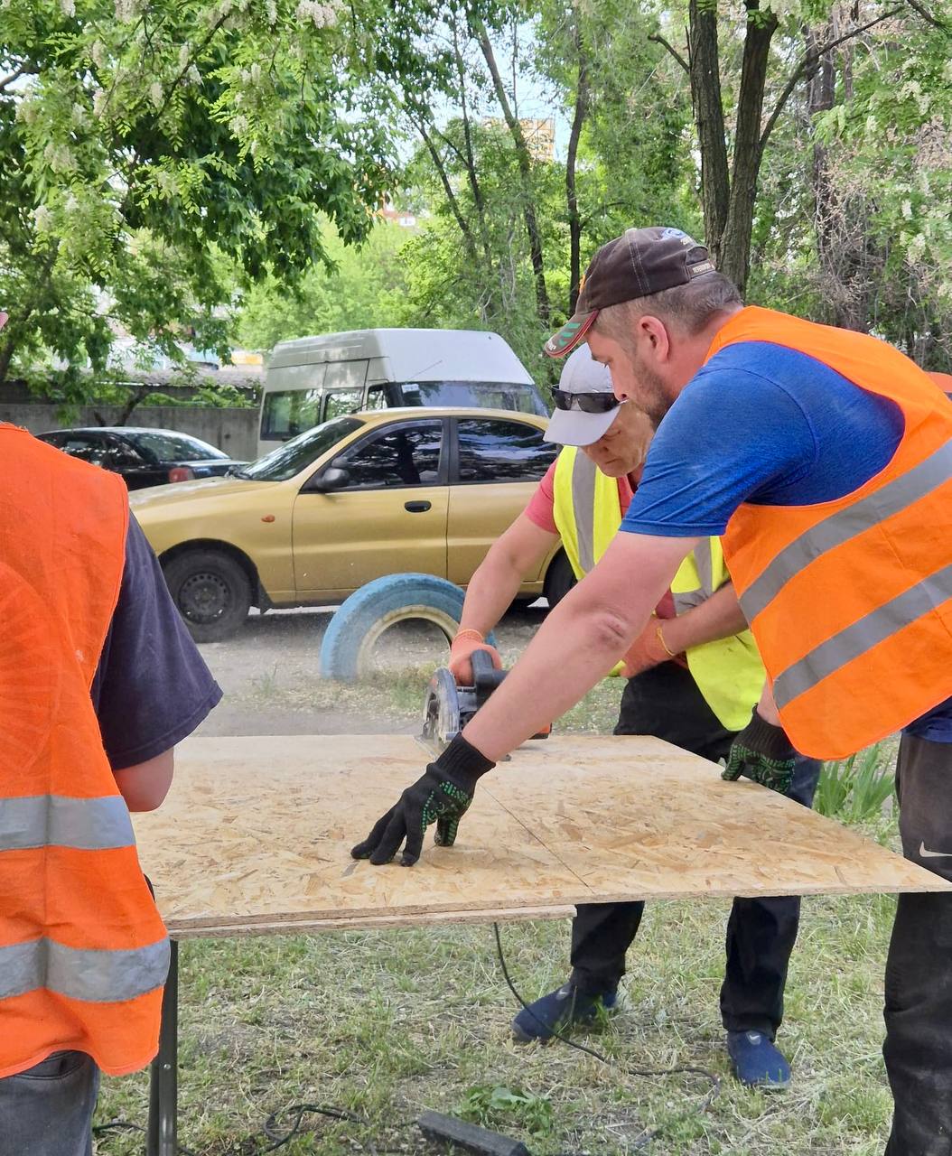 У Дніпрі внаслідок вечірньої атаки рф 21 травня постраждали 8 житлових будинків. Є постраждалі, — Філатов про наслідки обстрілів міста