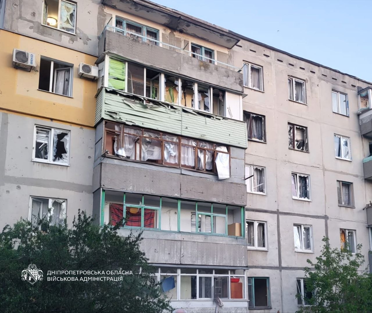 Троє людей дістали поранень: понад 20 разів ворог атакував два райони області безпілотниками та артилерією - 28.05.2026