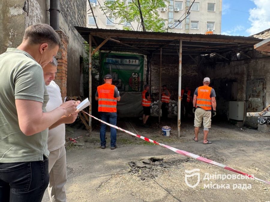 «Порядок у місті починається з відповідального ставлення до спільного простору!» начальник інспекції з питань благоустрою про черговий демонтаж незаконної конструкції у Дніпрі
