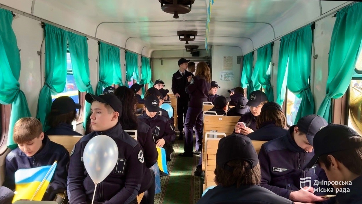У Дніпрі відкрили сезон дитячої залізниці: понад 260 учнів проходять підготовку - 01.05.2026
