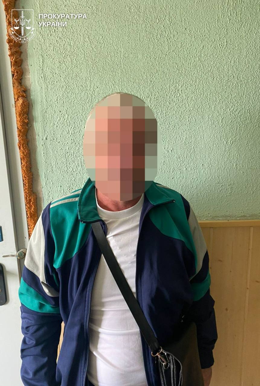 Листувався на інтимні теми та схиляв до розпусти 13-річного хлопчика: на Дніпропетровщині затримали 46-річного чоловіка - 03.06.2026